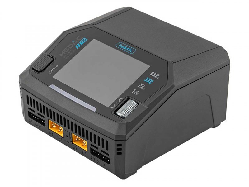 Charger ToolkitRC M6DAC Pro 700W (DC & AC)
