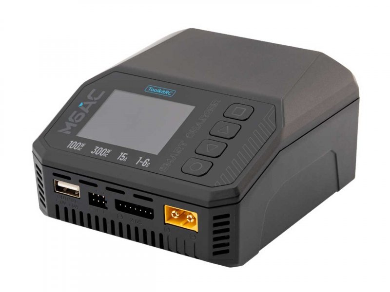 Charger ToolkitRC M6AC 300W (DC & AC)