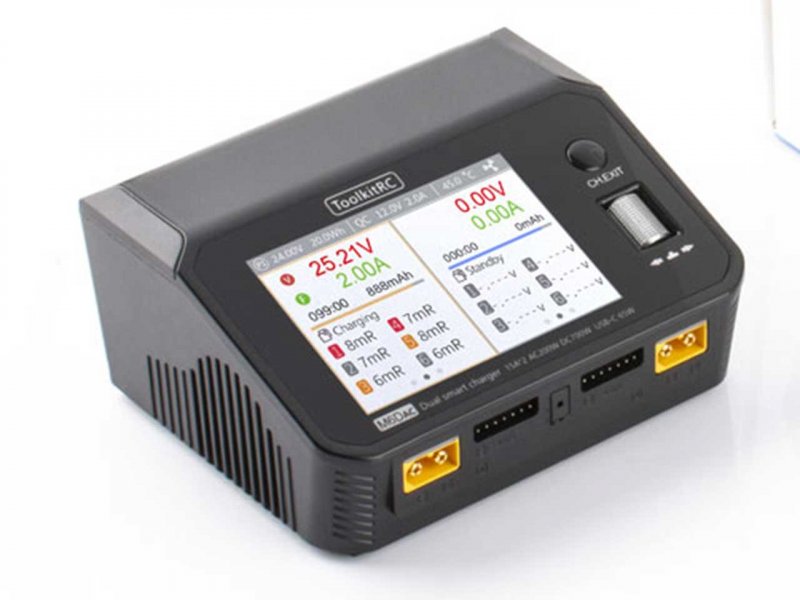 Charger ToolkitRC M6DAC DUO 700W (DC & AC)